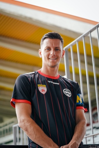 JETZT VORBESTELLEN: Admira Away Trikot Erw 26/27
